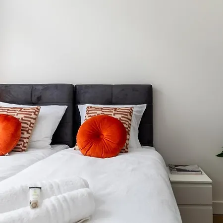 10 Min From Efteling And