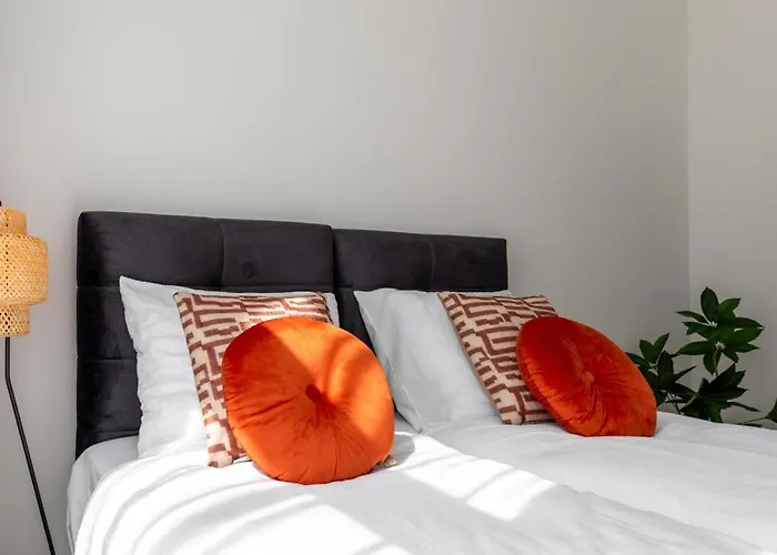 10 Min From Efteling And